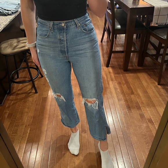 Levi Ribcage Straight Ripped Jeans - Picture 3 of 8